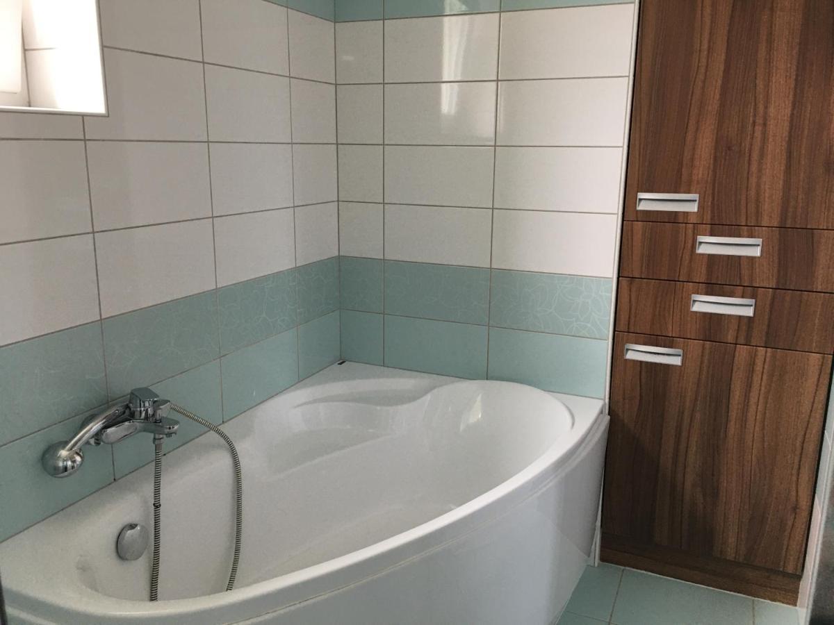 Dolni Benesov Apartman Krasna Vyhlidka מראה חיצוני תמונה