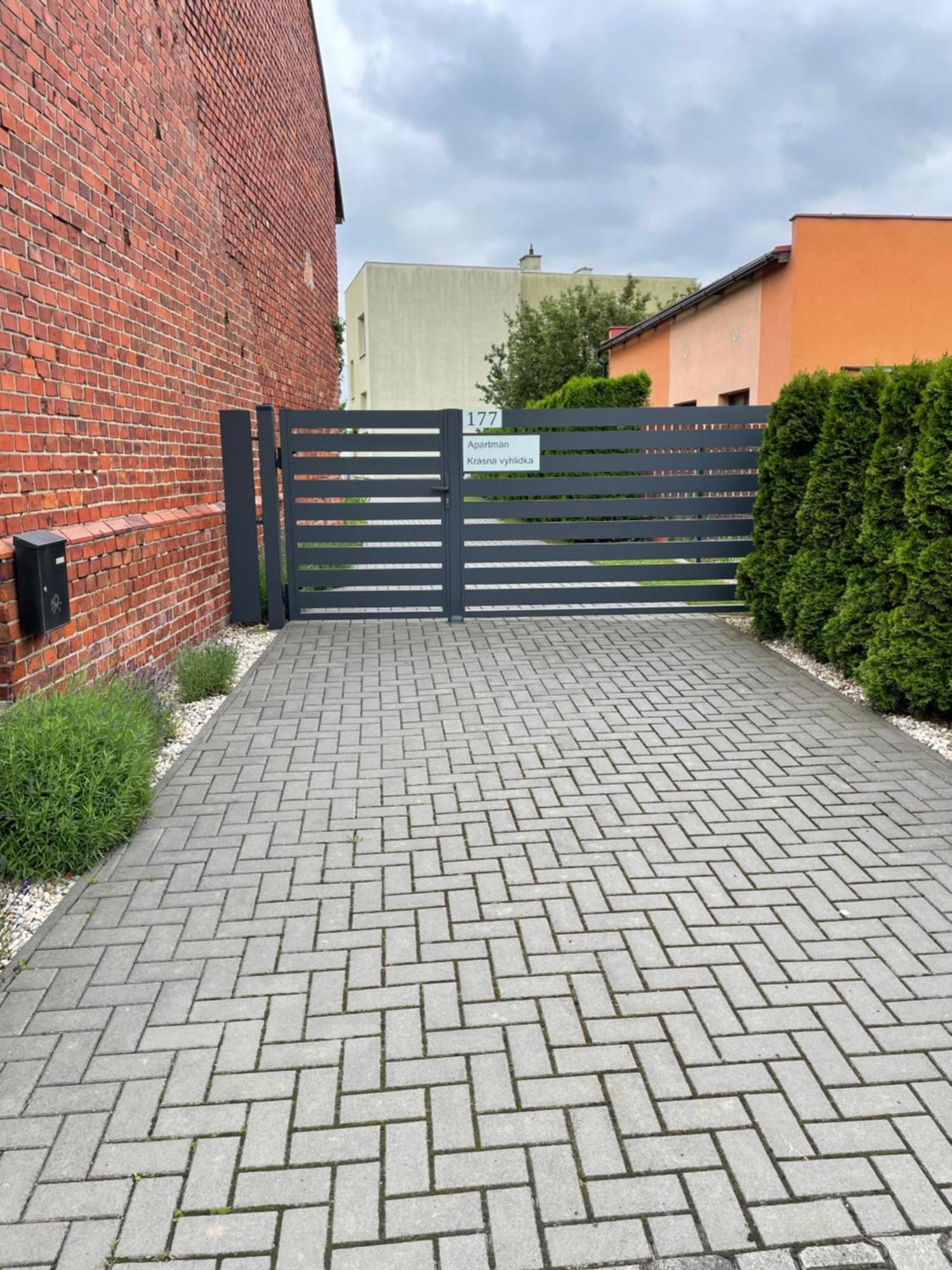 Dolni Benesov Apartman Krasna Vyhlidka מראה חיצוני תמונה